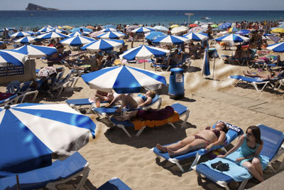 Benidorm retoma la licitación de las Playas tras desestimar el TACRC los recursos de varias empresas contra el nuevo&nbsp;contrato