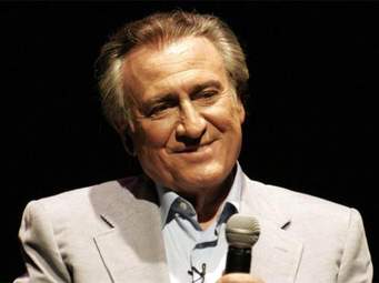 MANOLO ESCOBAR PRIMER PLANO