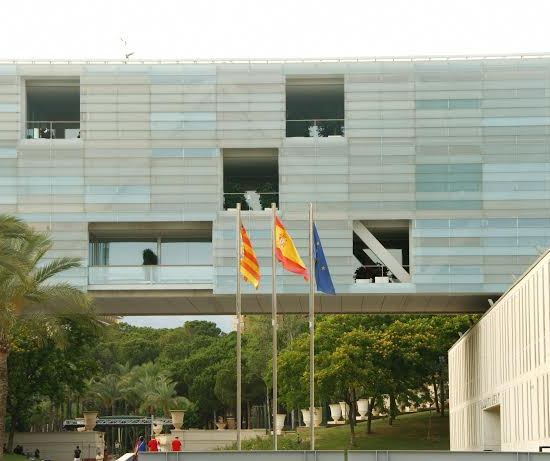 UPYD-FACHADA AYUNTA.