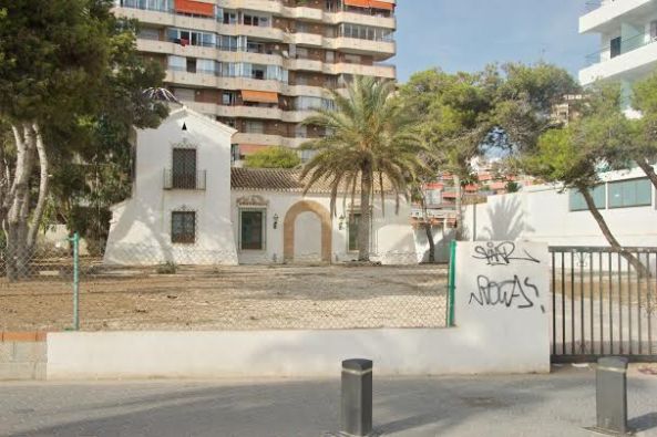 CHALET MARTINEZ ALEJO