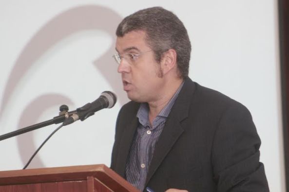 CIUDADANOS POR BENIDORM-LEO CON MICRO