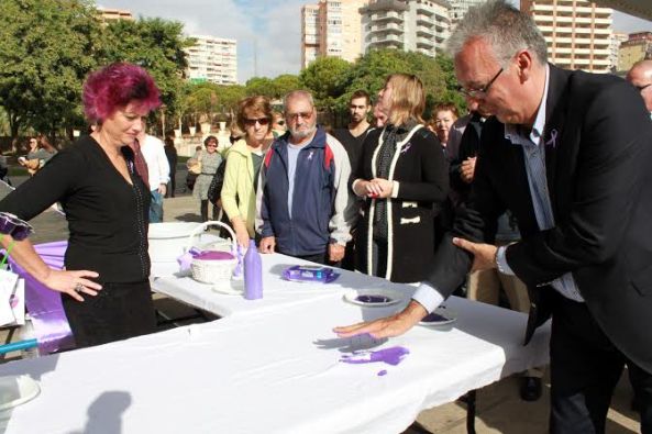 VIOLENCIA DEL GENERO 15- 4