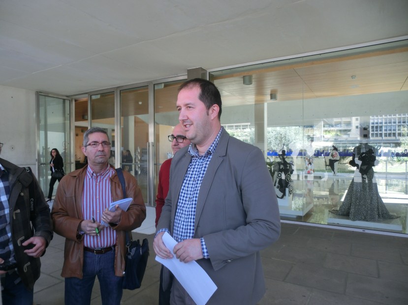 RUBEN Y SU RUEDA DE PRENSA