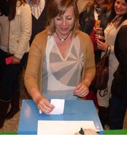 Benidorm.-  GEMA SIGUE FIGURANDO EN EL PARTIDO POPULAR. DESDE 1997 HA ESTADO COMPARTIENDO LA POLITITICA Y&nbsp;EMPRESAS