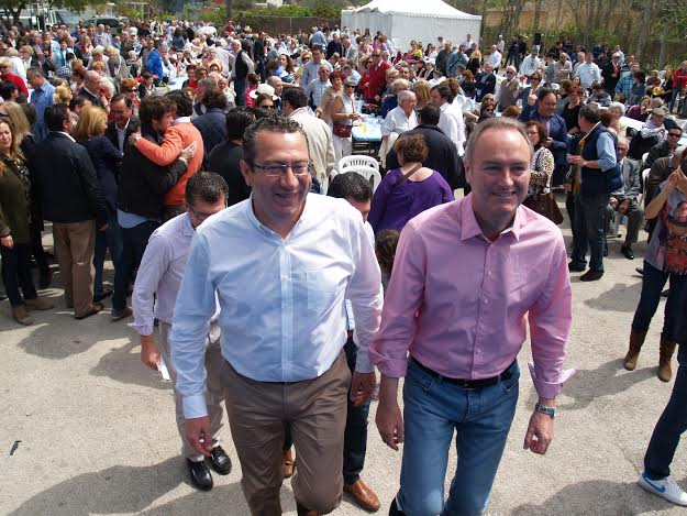 ERMITA-TONI CON FABRA