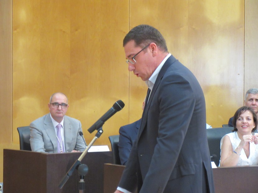 PLENO 13.- 14- BERNARDO MIRA