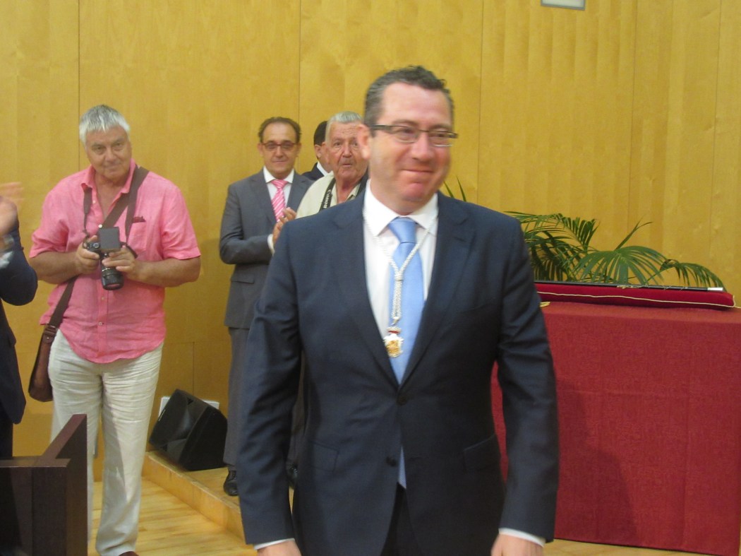 PLENO 13-6- TONI YA ES EL ALCALDE