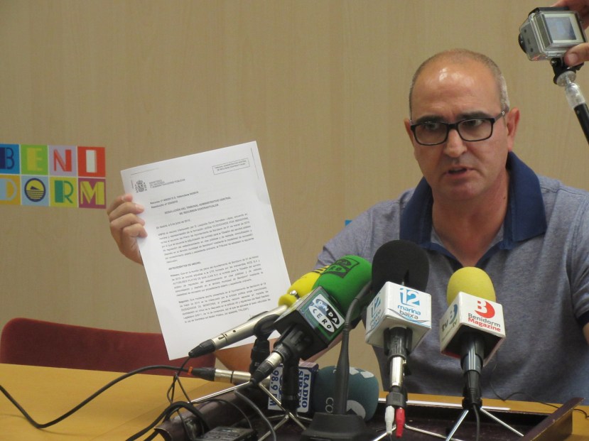 SENTENCIA CONTRA LEO