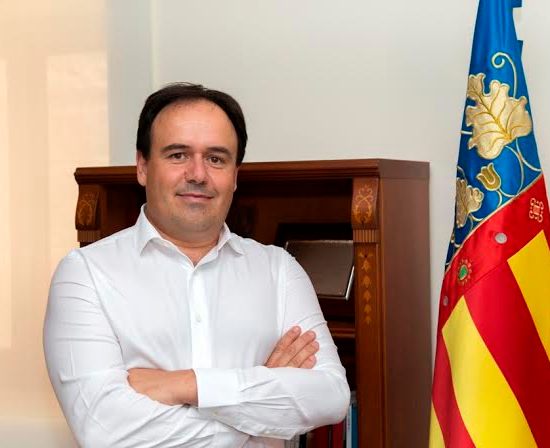 FINESTRAT.- JUAN FRANCISCO PEREZ-ALCALDE