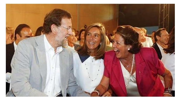 EL CIRCO REGIONAL.- 50 PERSONAS SE MANIFIESTAN PARA PEDIR LA DIMISIÓN DE&nbsp;RITA