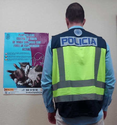 Benidorm.-  La Policía Nacional detiene a tres varones por la comisión de un atraco en un&nbsp;restaurante