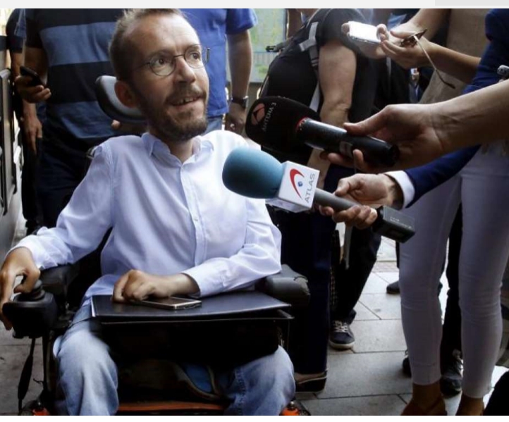 EL CIRCO NACIONAL.- ABIERTO EL MERCADILLO DE LOS&nbsp;VOTOS