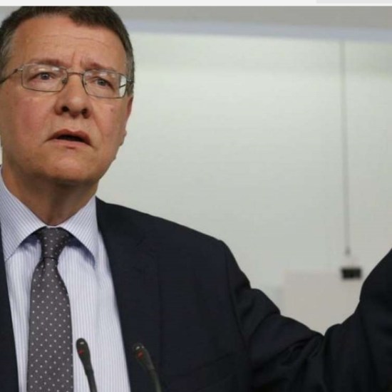 SEVILLA QUIERE RELEVAR A RAJOY