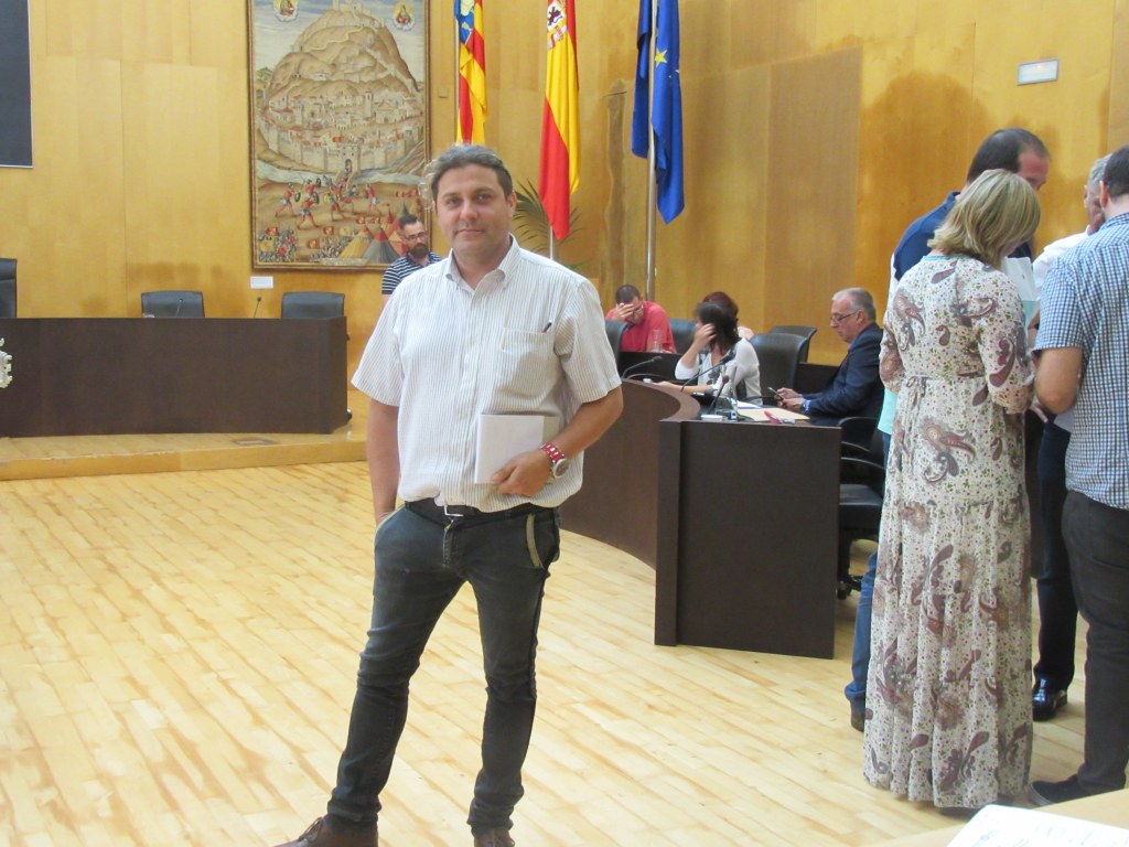 Benidorm.- NACE UN NUEVO PARTIDO&nbsp;POLITICO-EPU