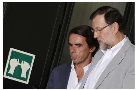 Benidorm.-  AZNAR Y RAJOY A CARA DE&nbsp;PERRO