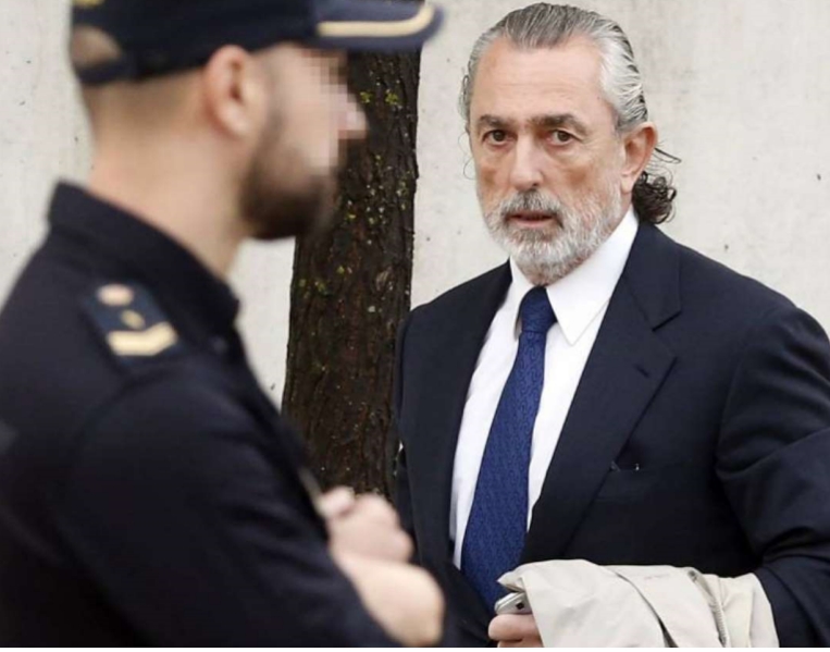 EL CIRCO NACIONAL.- LAS OCHO DE&nbsp;CORREA