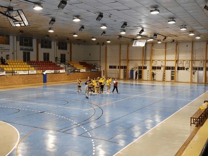 Benidorm.- Deportes: BALONMANO EN MARINA&nbsp;BAIXA