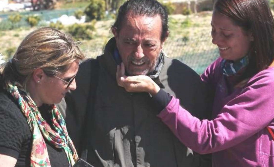 EL CIRCO NACIONAL.- JULIÁN&nbsp;HUNDIDO