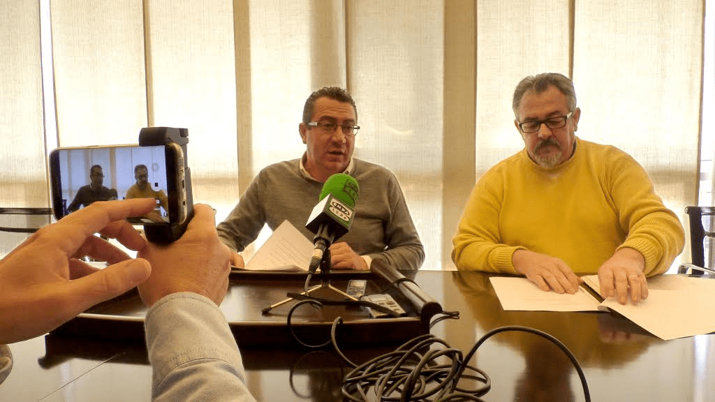 BENIDORM.- EL ALCALDE REUNE A SUS&nbsp;VASALLOS
