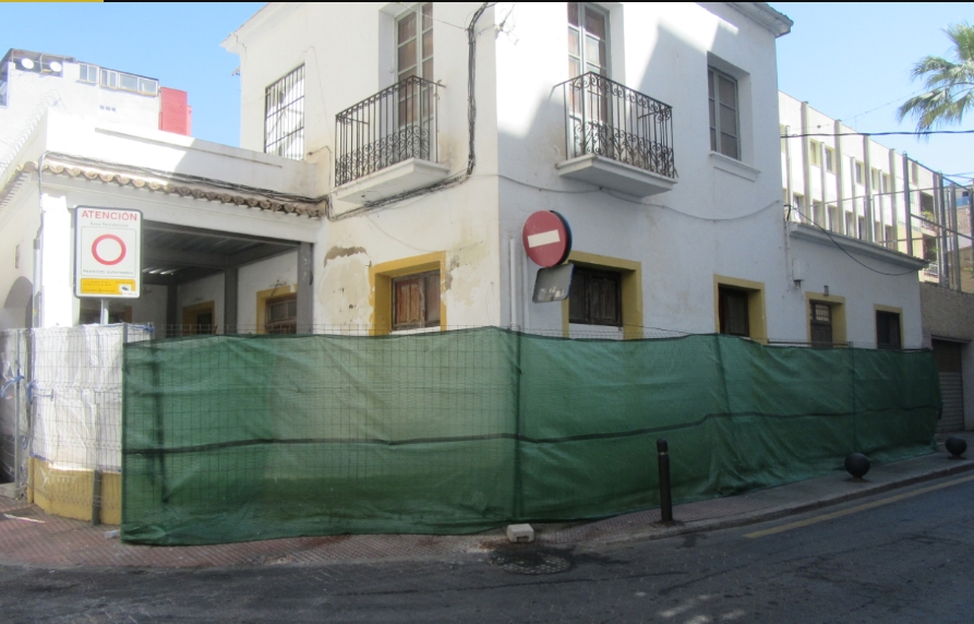 Benidorm.-SIGUEN PARALIZADAS LAS OBRAS DEL CENTRO PARA JUBILADOS Y&nbsp;PENSIONISTAS