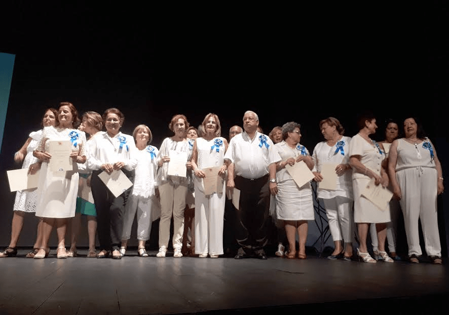 Benidorm.-Los 21 alumnos de la promoción 2015/2017 de las Aulas de la Experiencia se&nbsp;gradúan
