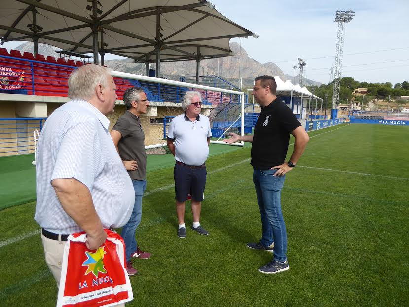 LA NUCIA.- «TOUROPERADORES» NORUEGOS&nbsp;VISITAN