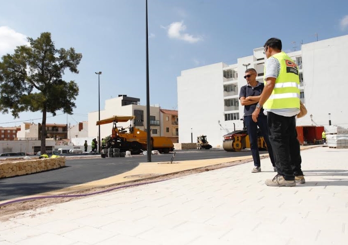 L’ALFÀS RECUPERA LA PLAZA DE LES ESCOLES VELLES
