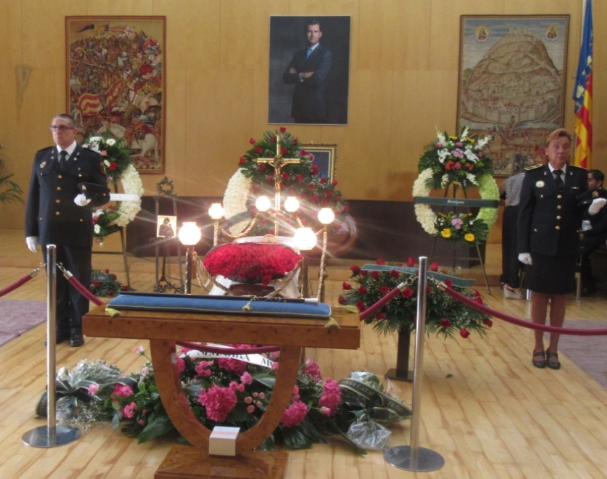 Benidorm.- POR LA MUERTE DE MIGUEL PEREZ DEVESA