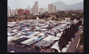 Benidorm descarta por el momento reabrir los&nbsp;mercadillos
