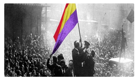 Pablo Iglesias defiende una república donde el jefe del Estado «jamás» vista de&nbsp;«militar»