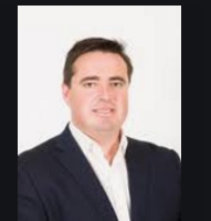 Herick Campos media ante el Ministerio de Transición Ecológica para que adopte medidas para paliar los efectos de la Covid-19 en empresas concesionarias de&nbsp;playas