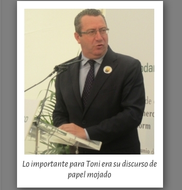 EL CONSEJO VECINAL DEBIERA&nbsp;DIMITIR