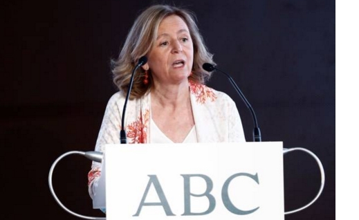 «Por primera vez, ‘ABC’ no va a tener ya en su mancheta como presidente del Consejo de Administración a un miembro de la familia Luca de Tena», escribe Catalina Luca de&nbsp;Tena