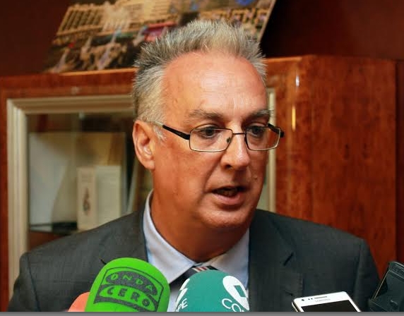 Buenos días y Toque de silencio por el fallecimiento de AGUSTÍN&nbsp;NAVARRO