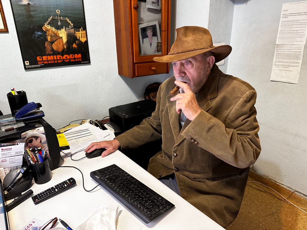 Entrevista a Manuel MAESBA el periodista decano de&nbsp;Benidorm