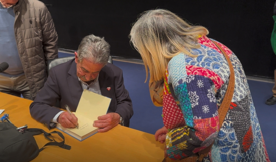 Miguel Ángel Revilla Presenta su Nuevo Libro «Toda una Vida» en Benidorm con Gran&nbsp;Éxito
